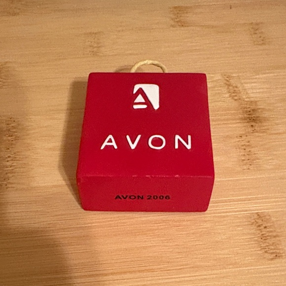 Avon Vibrant Red Mini Bag Business Card Holder. - Picture 2 of 4